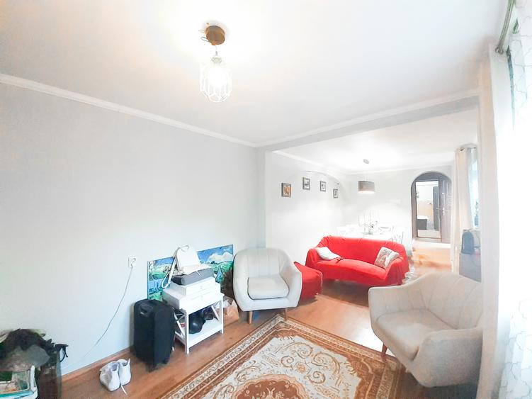 Vila de vanzare Tatarasi