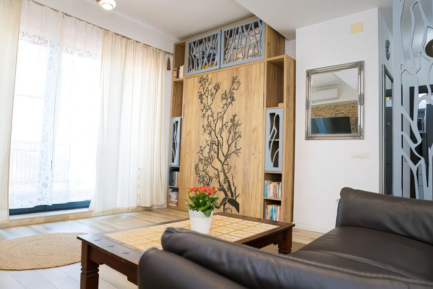 Studio Ultrafinisat| Terasă cu vedere Panoramică, Parcare și Boxă