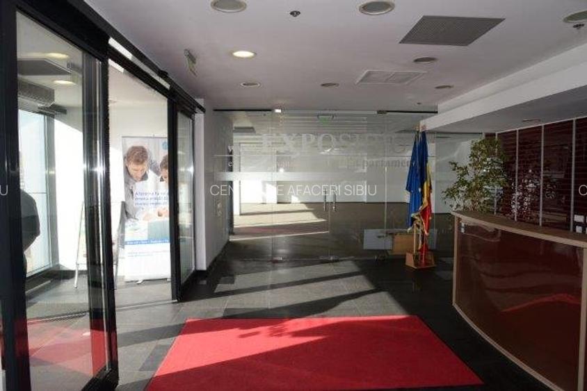 4 spatii birouri Et. 1 B - de la  88 mp la 227 mp in  CENTRU DE AFACERI SIBIU  - 5