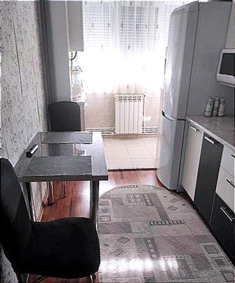 🙋 Abator🔸 3 Camere Decomandate 70m² Centrala Mobilat Loc de PARCARE