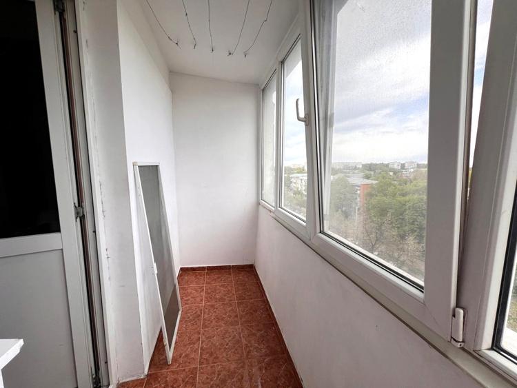 Apartament 2 camere-Tătărași Sud- Ideal pentru locuit sau investiție