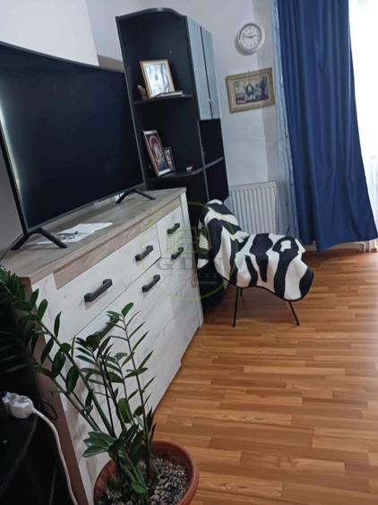 Vand apartament 2 camere CRAITER