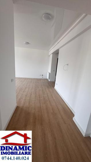 2 cam, et. 3/3, 60 mp, BLOC 6 FERMELOR , Preț 61.157 €+TVA 21%