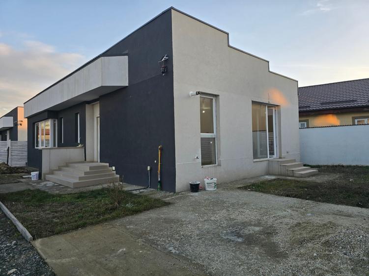 Pantelimon, pe strada Brandusei, vindem vila constructie 2024,