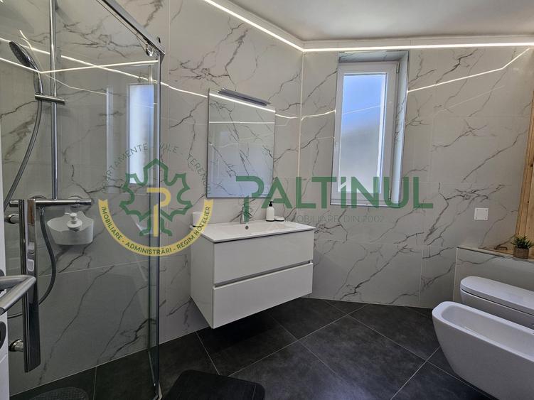 Apartament 3 camere, Sibiu , Zona Gării, Bloc cu curte privată