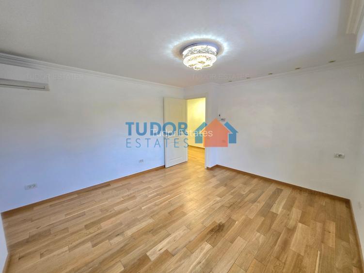 Fully Renovated Family Villa with 3 Bedrooms and 1,000 sqm Garden - 16