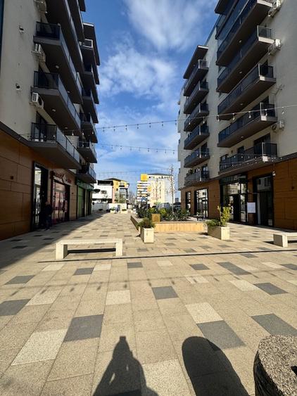Spatii Comerciale intre 75 mp/80 mp/183 mp