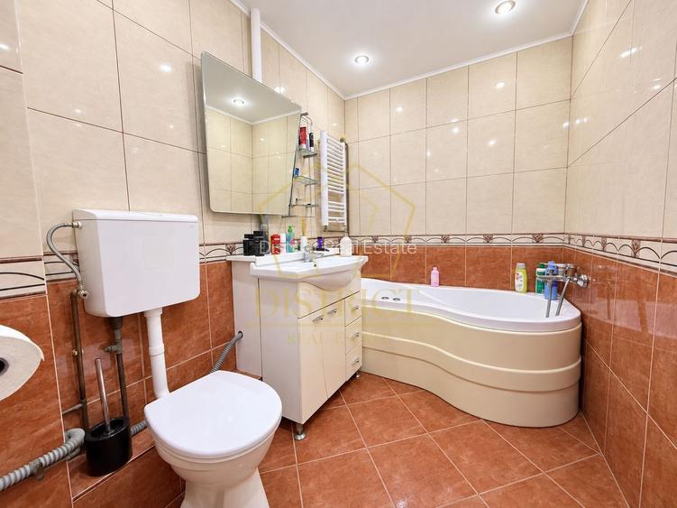 Apartament cu 3 camere | Calea Lipovei - 9