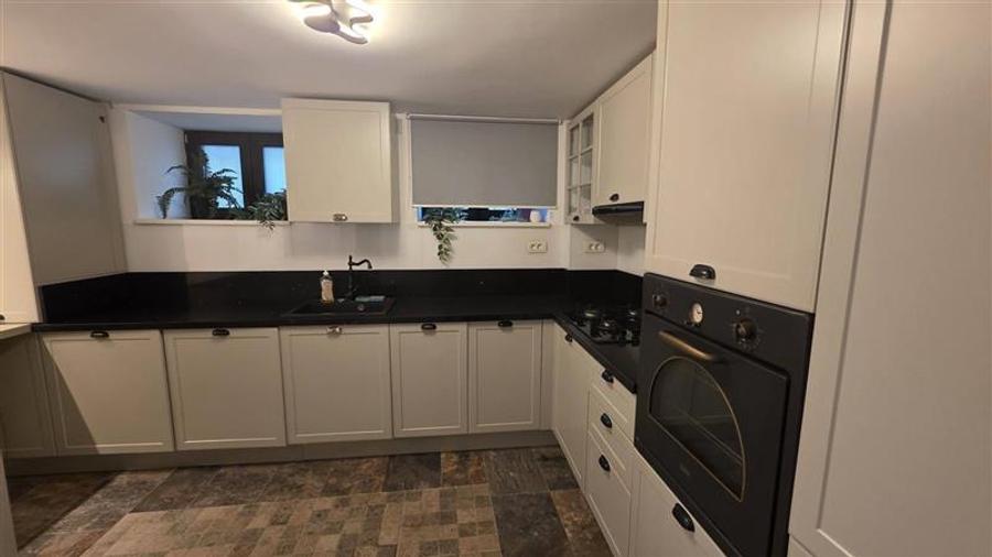 Vanzare apartament 2 camere in vila, Ferdinand