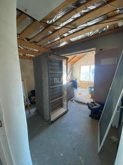 Casă P+M în Tămaia | 180 mp utili | Garaj | 6.8 ari |