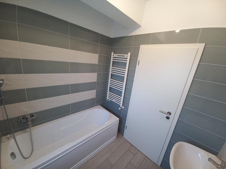 Apartament 3 camere, Sampetru Residence