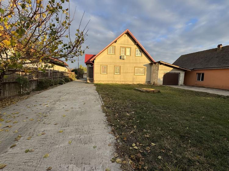 Individuala P+M Becicherecu Mic,4 Camere,Piscina exterioara,Teren Generos