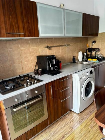 Proprietar închiriez apartament 3 camere –  Fântâna Florilor –> Bd.Al. Obregia - 14