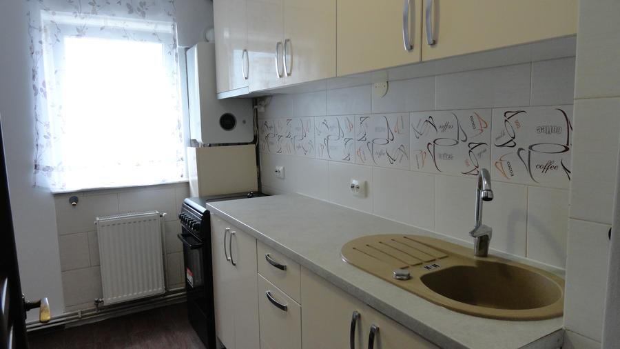 Apartament cu 2 camere decomandate, recent renovat, Calea Floresti