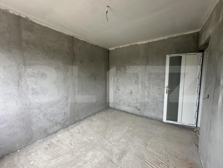 Casă cu garaj, 130 mp, teren 619 mp - zona Cionchesti