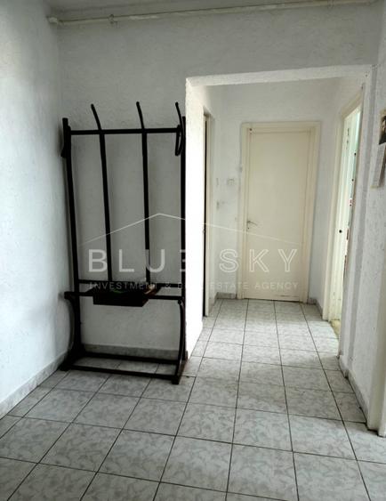 Apartament 5 camere situat in Zona Tomis Nord- Str. Cismelei