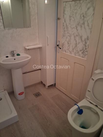Vila D+P+M&nbsp; ideal firma, curte 5 masini, 5 min.metrou Tineretului - 13