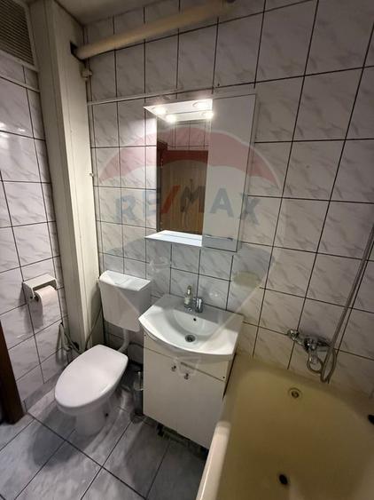 Chirie ap 3 Camere cu loc de parcare inclus bld. Bucuresti
