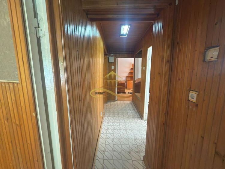 Apartament 3 camere de vanzare in Bacau strada Stefan cel Mare