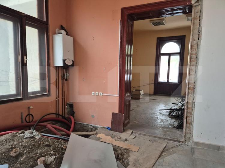 Proprietate cu 10 ari teren de vanzare pe strada Bolyai