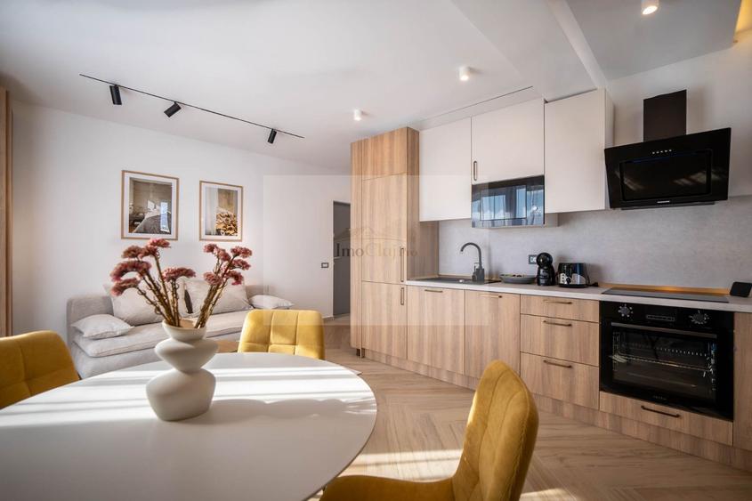Penthouse LUX cu terasă 150 mp & jacuzzi | Iulius Mall – FSEGA