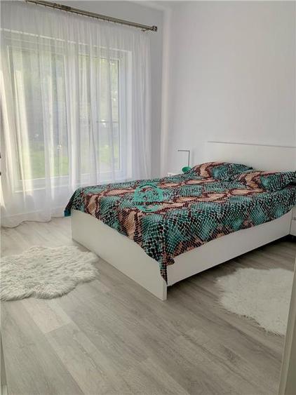Casa cu 4 camere de vanzare, 120 mp utili si 550 mp teren in Corunca