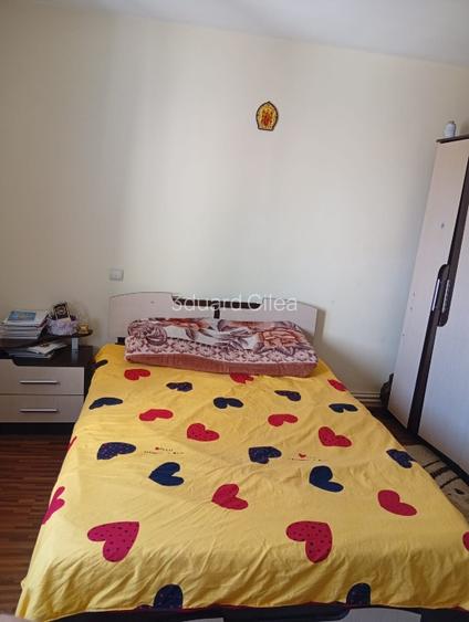 Vând apartament 2 camere decomandat  - 5