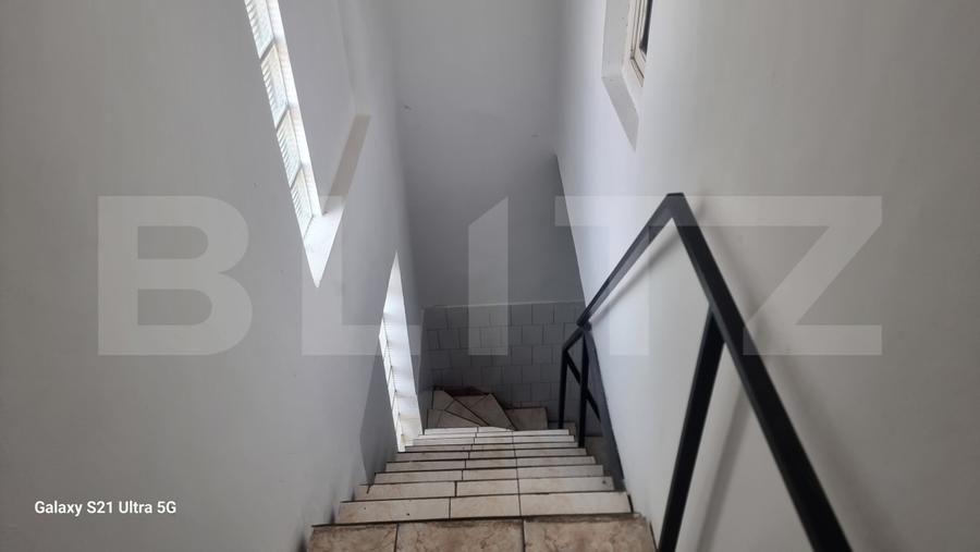 Spatiu industrial si birouri, 326 mp, zona Sud