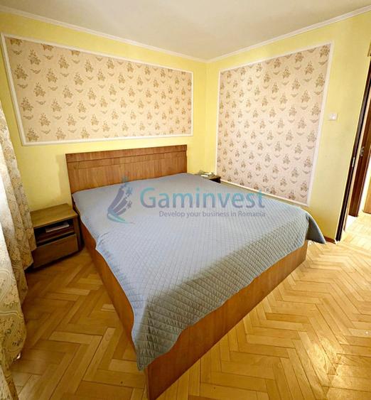 Apartament cu 3 camere de închiriat, zona străzii Aluminei, Oradea, Bihor
