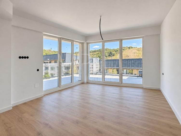 Apartament 2 camere de vanzare in Floresti