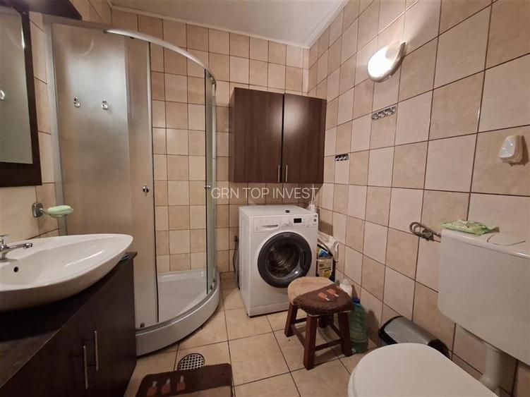 Casa 4 camere pivnita curte individuala Zona Lazaret - 11