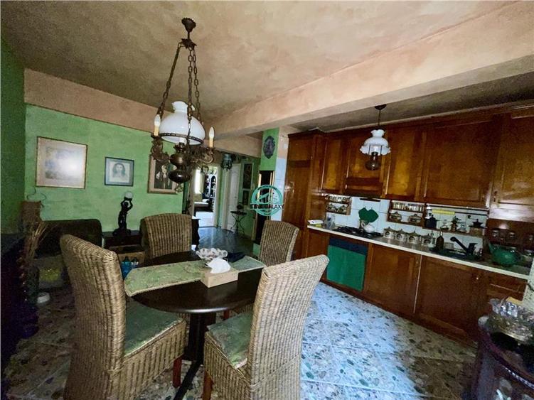 Apartament cu 2 camere de vanzare, in Centru str. Bolyai