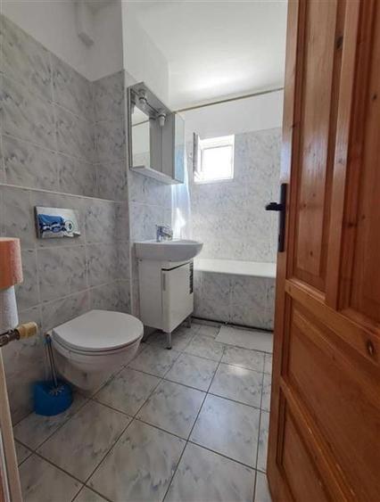 Mobilat si utilat in bloc anvelopat