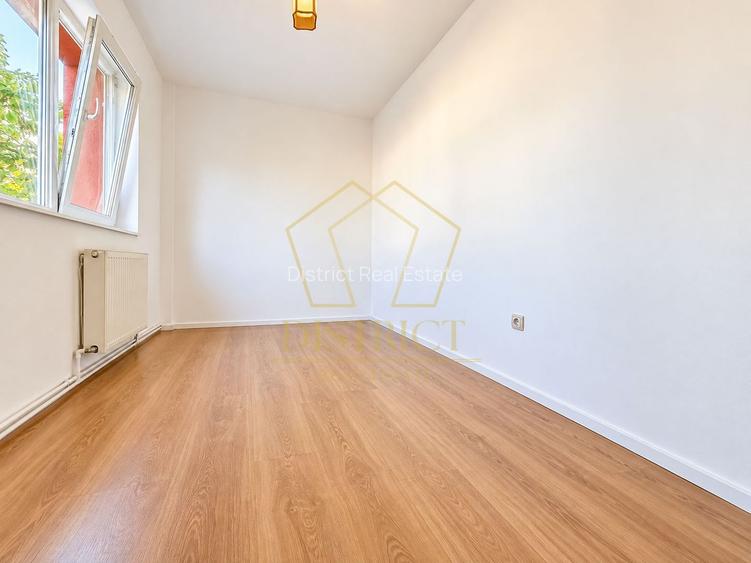 Apartament 3 camere zona Dacia 51 mp