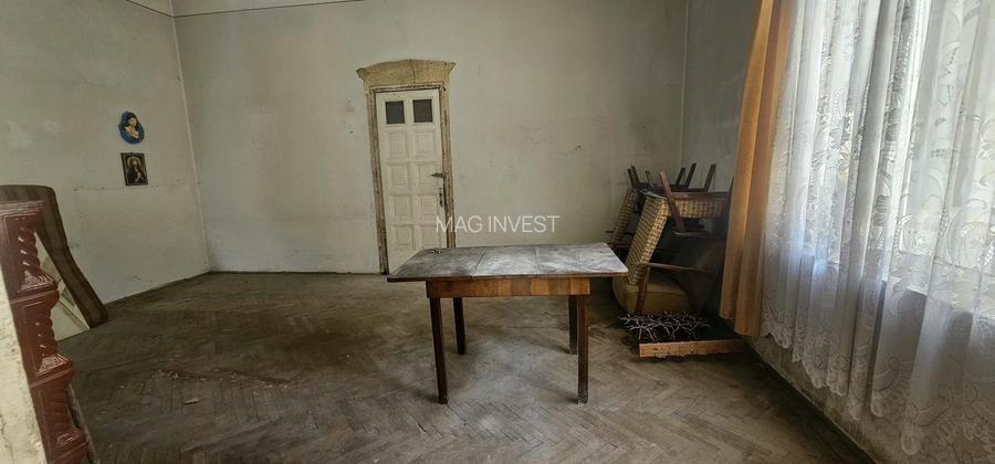 Casa de vanzare – Zona Centru, Strada Garii – 65.000€ - 5