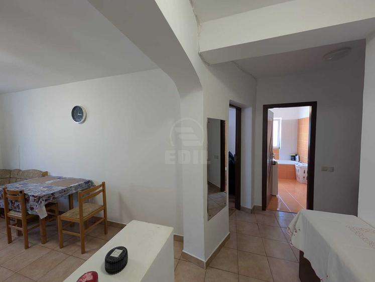 Apartament de 2 camere decomandat, zona Eroilor