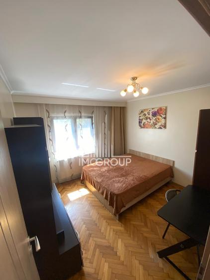 Apartament cu 3 camere si 2 bai la 12 minute de UMF