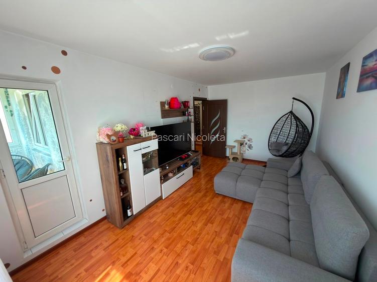 Proprietar direct/ Vând apartament 3 camere , renovat nou, mobilat și utilat nou - 10