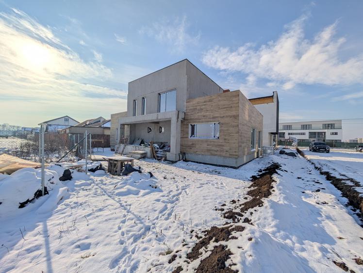 Casa 5 camere 200mp | 0 comision | Tunari langa Amber Forest