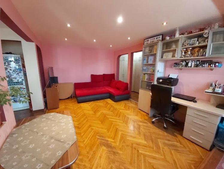 Apartament 3 camere pe Grigore Alexandrescu