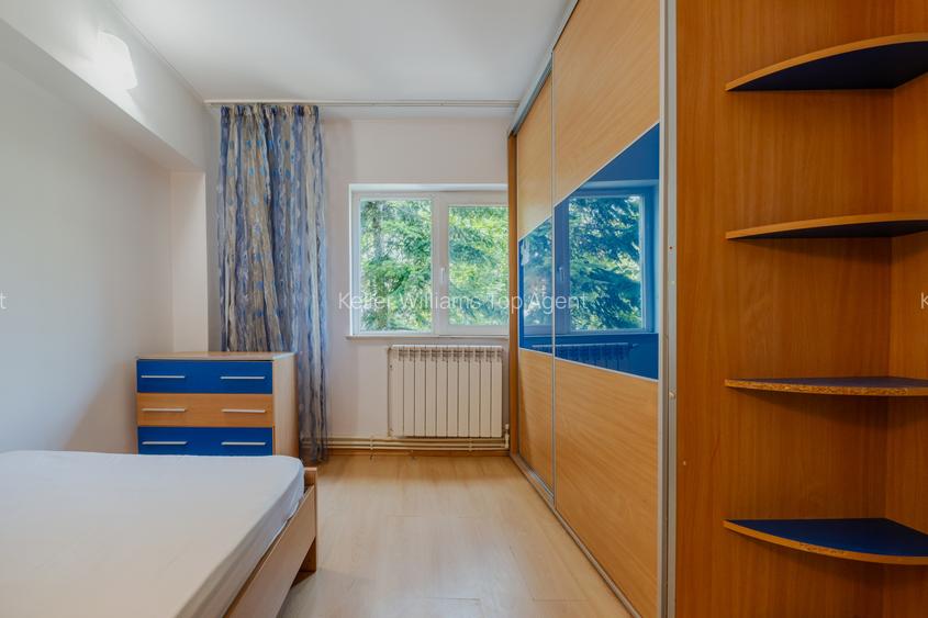 Apartament cu 3 situat pe strada Mircea cel Bătrân - 10