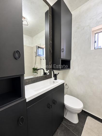 Casă P+1 aproape de plajă | Mamaia Nord | 4 camere - 3 băi - 12
