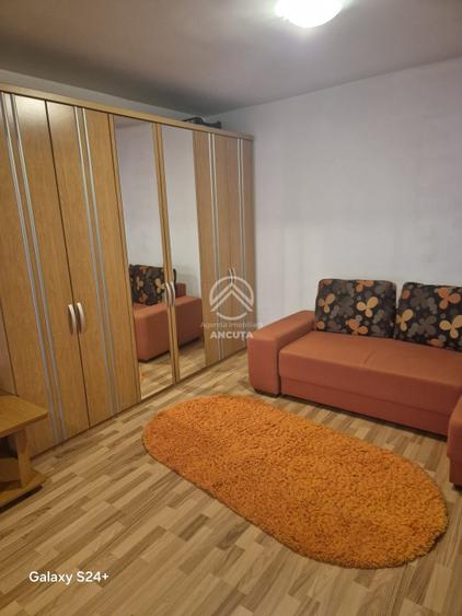 Apartament de inchiriat in Floresti | 2 camere + parcare | Str. Florilor