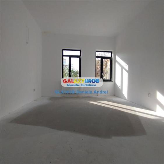 De vanzare VILA cu 26 camere + TEREN 450 mp ULTRACENTRAL 2800000 EURO