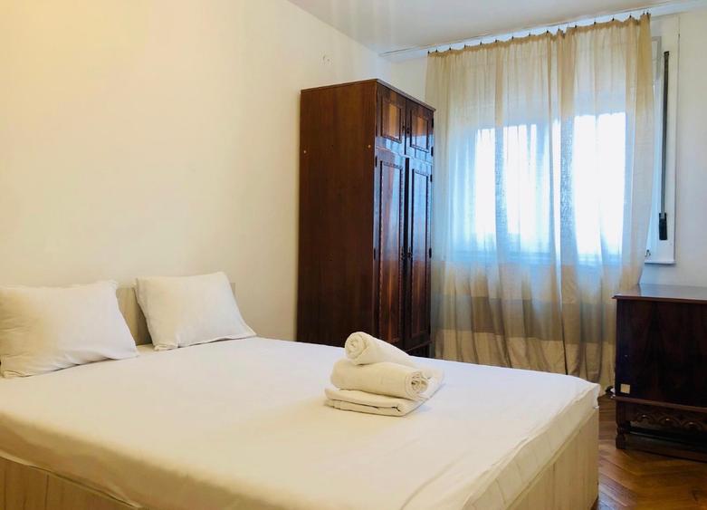 Vand apartament 4 camere/Marasti