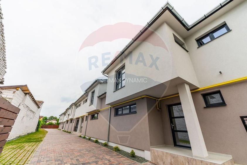 Apartament cu terasă și 2 locuri de parcare • Complex nou-central - 22