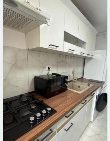 APARTAMENT 2 CAMERE SEMIDECOMANDAT ZONA TOMIS NORD
