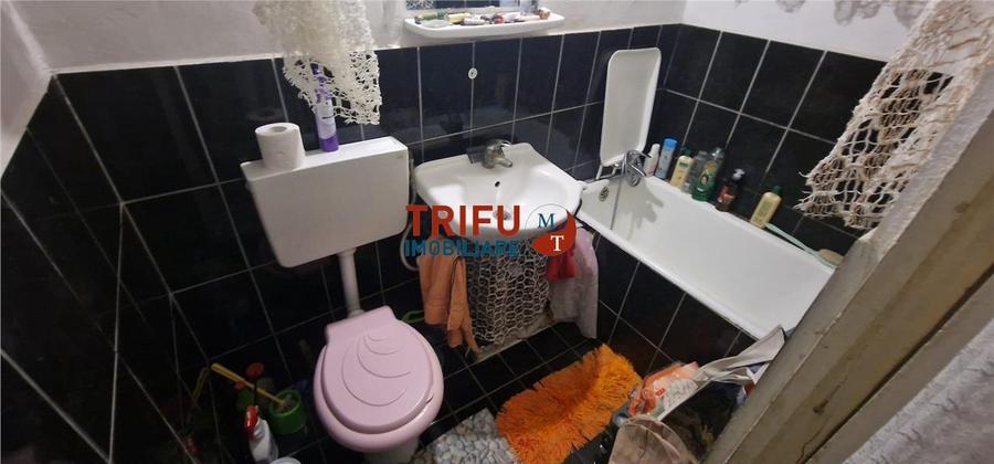 Garsoniera de vanzare zona Ampoi