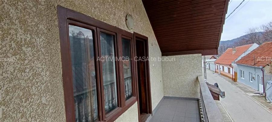 Casa individuala de vanzare in Berzasca, jud. Caras-Severin - 12
