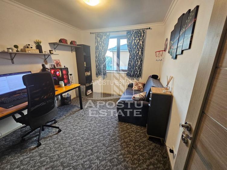 Duplex luminos de vanzare Utvin - 18